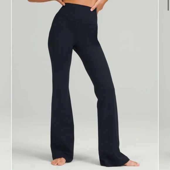 Lululemon Groove Pant Super-High-Rise Flare True Navy - Picture 1 of 4